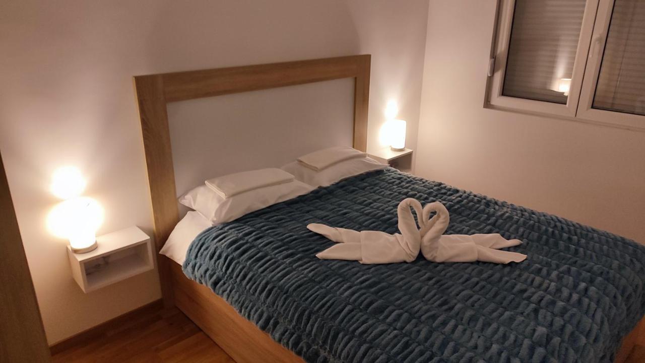 Apartmani Stari Aerodrom Podgorica Ngoại thất bức ảnh