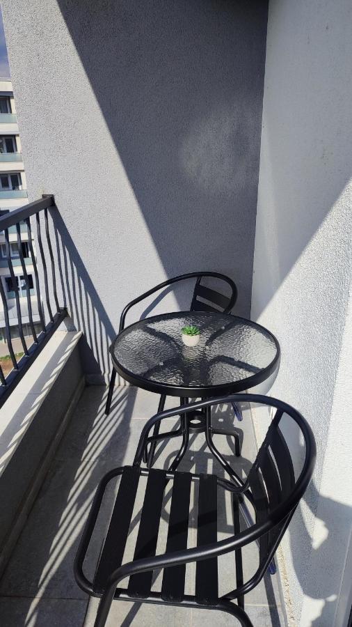 Apartmani Stari Aerodrom Podgorica Ngoại thất bức ảnh