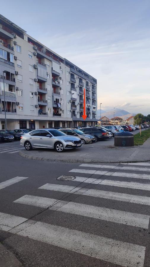 Apartmani Stari Aerodrom Podgorica Ngoại thất bức ảnh